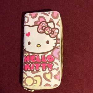 Hello Kitty Pink and Cream Leopard Print Wallet